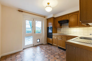 Kitchen 2- click for photo gallery